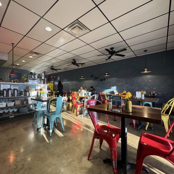 The Joy Bus Diner - Inside dining - Breakfast & Brunch Near Me - Phoenix, Arizona