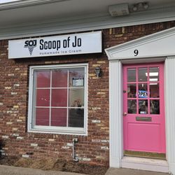 Scoop Of Jo - Outside