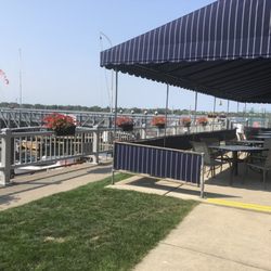 Buffalo Yacht Club - Great outdoor seating