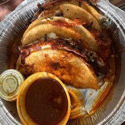 Que Rico - Birria tacos