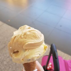 Grom - Gelato aspettando il treno/gelato waiting for the train