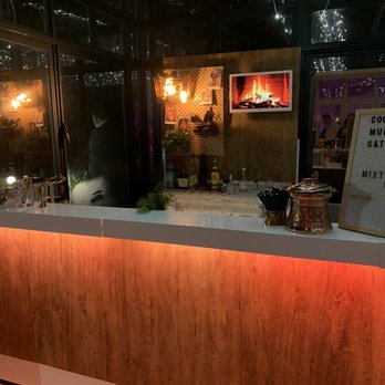 Nichtschwimmer - Mobile Holzbar für gemütliche Festlichkeiten, Weihnachtsfeiern & Hütten Mottos - German Near Me - Bielefeld, NW