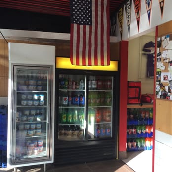 Odd Moe's Pizza - Pizza Near Me - Salem, Oregon