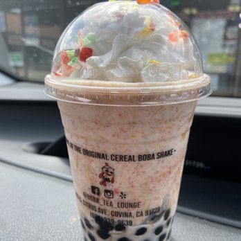 Boba Tea Lounge - Fruity pebbles shake with boba - Coffee & Tea Near Me - Covina, California