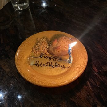 XO Restaurant - Brown Butter Butter Mochi - Asian Fusion Near Me - Honolulu, Hawaii