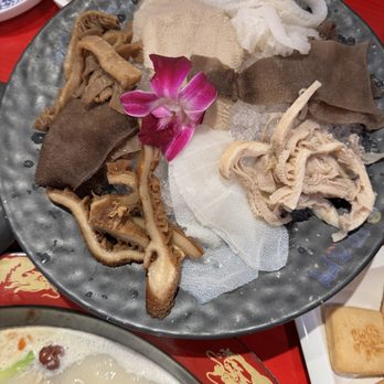 3 Kingdoms Hot Pot - Tripe sampler - Chinese Near Me - Mountain View, California 3 Kingdoms Hot Pot - Tripe sampler - Chinese Near Me - Mountain View, California
