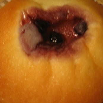 85°C Bakery Cafe-Irvine - A bread in the shape of muffin that is hollow in the middle with blueberry JELLY and also stuffed with ricotta/cream cheese - Coffee & Tea Near Me - Irvine, California 85°C Bakery Cafe-Irvine - A bread in the shape of muffin that is hollow in the middle with blueberry JELLY and also stuffed with ricotta/cream cheese - Coffee & Tea Near Me - Irvine, California