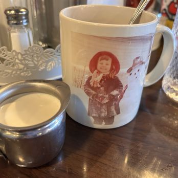 Winnie & Ethel's Downtown Diner - cute coffee cups - Diners Near Me - Las Vegas, Nevada Winnie & Ethel's Downtown Diner - cute coffee cups - Diners Near Me - Las Vegas, Nevada