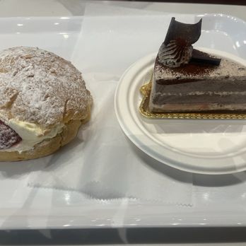 Tous Les Jours - Strawberry Soboro and chocolate cake slice - Bakeries Near Me - Gaithersburg, Maryland