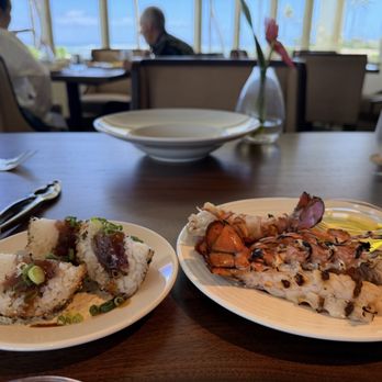 Alan Wongs Kahala - Ahi Tuna crispy rice musubi, grilled lobster tails both included in the brunch - Hawaiian Near Me - Honolulu, Hawaii Alan Wongs Kahala - Ahi Tuna crispy rice musubi, grilled lobster tails both included in the brunch - Hawaiian Near Me - Honolulu, Hawaii