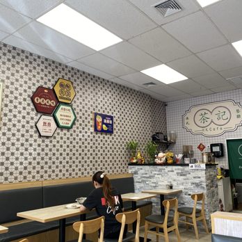 HK Cafe - Inside - Hong Kong Style Cafe Near Me - Honolulu, Hawaii HK Cafe - Inside - Hong Kong Style Cafe Near Me - Honolulu, Hawaii