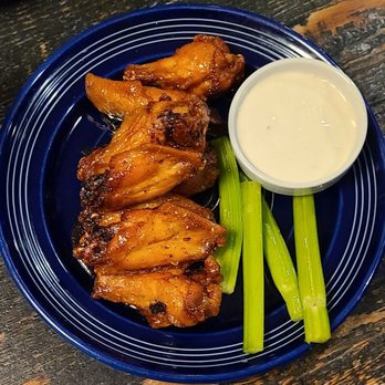 Captain James Crab House - 2'3'2022 Wings - Honey Old Bay - Seafood Near Me - Baltimore, Maryland