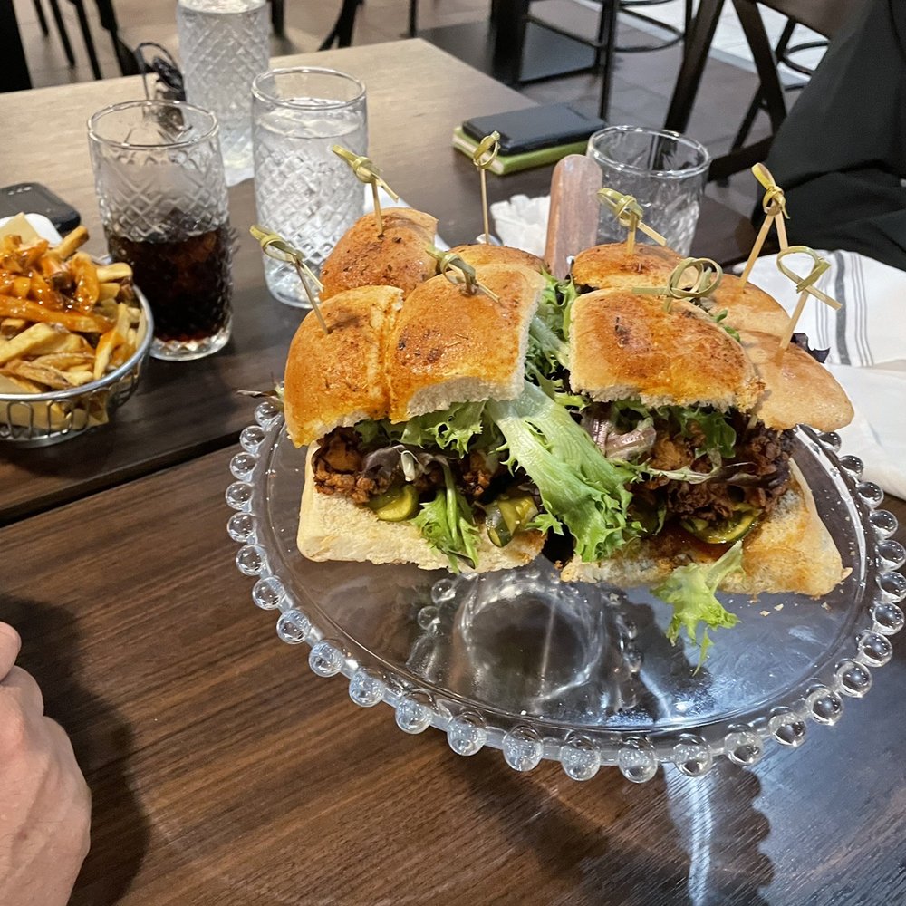 Kounter - Chicken Sliders! Wow! - New American Near Me - Rock Hill, South Carolina Kounter - Chicken Sliders! Wow! - New American Near Me - Rock Hill, South Carolina