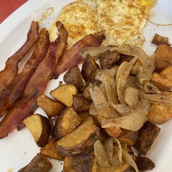 City Diner - Potato's & onions - Breakfast & Brunch Near Me - Richmond, Virginia City Diner - Potato's & onions - Breakfast & Brunch Near Me - Richmond, Virginia
