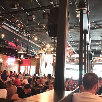 Bub City - Huge interior - Barbeque Near Me - Chicago, Illinois