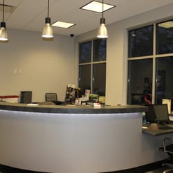 Simon's Automotive Service - Front Desk