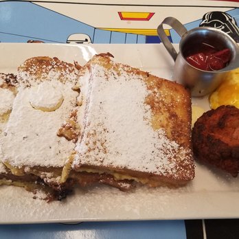 Weights + Measures - French toast, scrambled eggs w/ cheese,  sausage - Bars Near Me - Houston, Texas