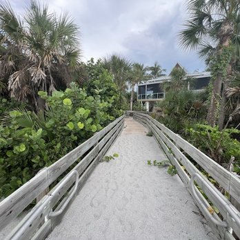 Fins At Sharky's - Steakhouses Near Me - Venice, Florida