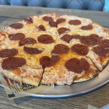 Pizza Mia - Pizza Near Me - Miami, Florida