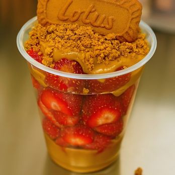 Doodling Dixie's - Biscoff Cookie Butter Strawberry Cup - Fast Food Near Me Doodling Dixie's - Biscoff Cookie Butter Strawberry Cup - Fast Food Near Me