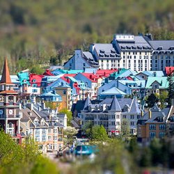 Club Privilège Mont-Tremblant - Club Privilege vacation, golf and ski hotel resort offers condo units to rent along with an outdoor pool in the heart of Laurentides