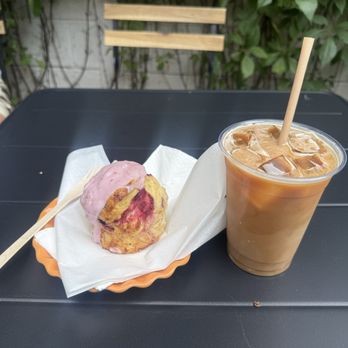 Cafe 23 - Raspberry scone with iced coffee - Coffee & Tea Near Me - Toronto, Ontario