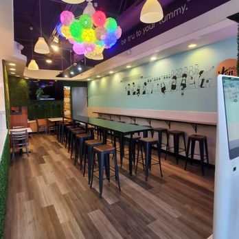 Ten Cafe - Dining area - Bubble Tea Near Me - Chicago, Illinois