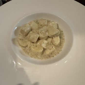 Cypress Hall - Gnudi Cacio de Pepe - New American Near Me - New Bern, North Carolina Cypress Hall - Gnudi Cacio de Pepe - New American Near Me - New Bern, North Carolina