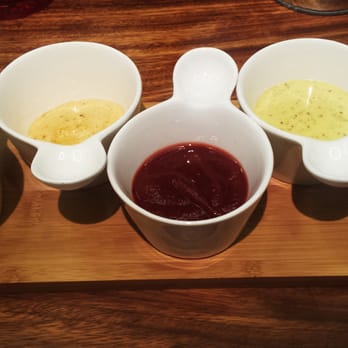 Holy Crab Bar & Restaurant - Wine Bars Near Me - Hong Kong, HK