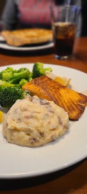 Brick House Tavern + Tap by null