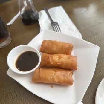Tim Ho Wan - F2. Deep-Fried Spring Roll with Egg White and Shrimp - Dim Sum Near Me - Katy, Texas Tim Ho Wan - F2. Deep-Fried Spring Roll with Egg White and Shrimp - Dim Sum Near Me - Katy, Texas