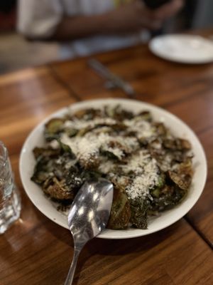 Tribute Pizza by null