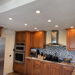 The Nomadic Electrician - Kitchen recessed lighting installed in Laguna Niguel -- brighter, cleaner light with energy-efficient LEDs.