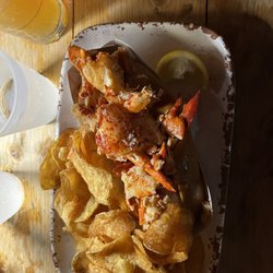 Lobster roll