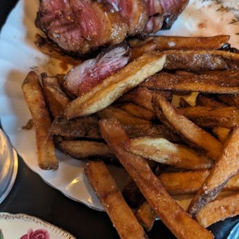 The Hog & Penny - British Near Me - Orillia, Ontario The Hog & Penny - British Near Me - Orillia, Ontario