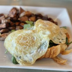 Uptown Kitchen - Vegetarian Croissant