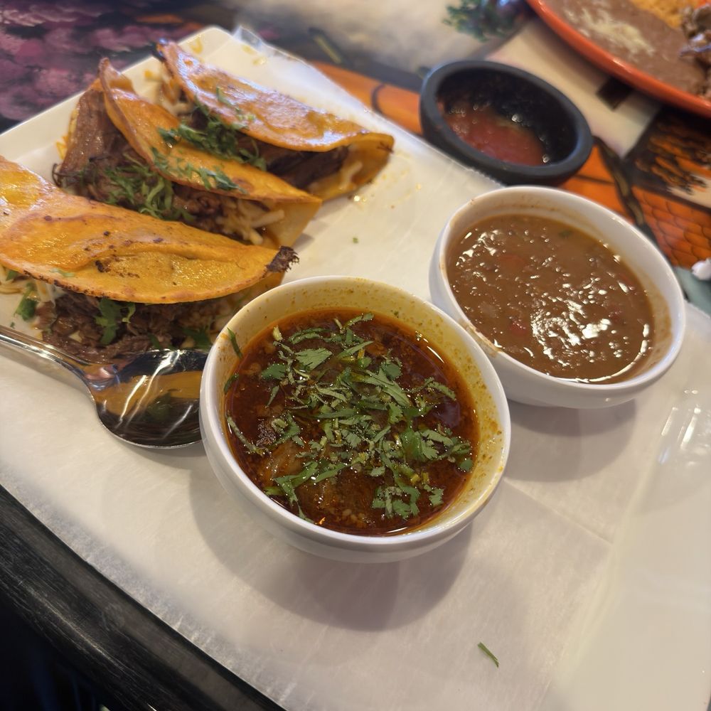 Daniel's Little Mexico - Quesobirria Tacos - Mexican Near Me - Shepherdsville, Kentucky Daniel's Little Mexico - Quesobirria Tacos - Mexican Near Me - Shepherdsville, Kentucky