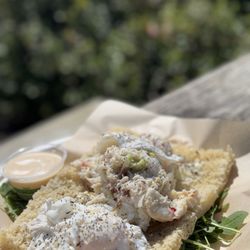 Cafe Aquatica - Crab & Egg special