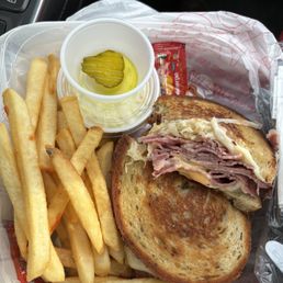 Corn beef Reuben Corn beef Reuben
