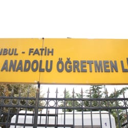 Çapa Anadolu Öğretmen Lisesi