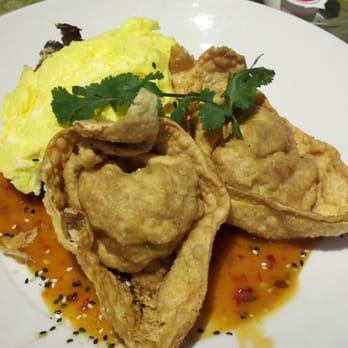 Bella's Cafe - Breakfast & Brunch Near Me - New Haven, Connecticut Bella's Cafe - Breakfast & Brunch Near Me - New Haven, Connecticut