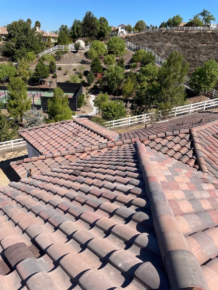 Slide of JB Roofing & Weatherproofing