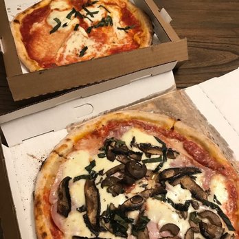 Bonta - Cotto e Funghi Pizza - absolute favorite & Buffalo Margherita Pizza - love this, but the toppings slide around. - Cafes Near Me - Lincolnshire, Illinois Bonta - Cotto e Funghi Pizza - absolute favorite & Buffalo Margherita Pizza - love this, but the toppings slide around. - Cafes Near Me - Lincolnshire, Illinois