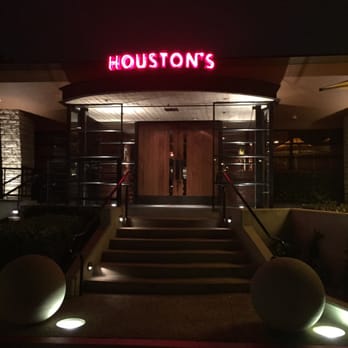 Houston's Restaurant - Front of restaurant - New American Near Me - Irvine, California Houston's Restaurant - Front of restaurant - New American Near Me - Irvine, California