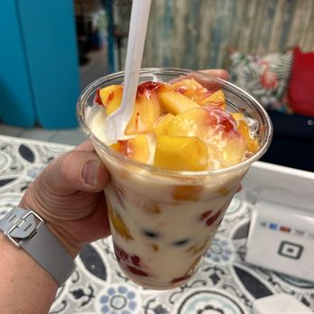 Berries-n-Cream - Love all the fresh fruits - Desserts Near Me - North Logan, Utah Berries-n-Cream - Love all the fresh fruits - Desserts Near Me - North Logan, Utah