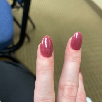 Nobu Nail Bar - Cracked polish after not even 12 hours - Nail Technicians Near Me - Louisville, Kentucky Nobu Nail Bar - Cracked polish after not even 12 hours - Nail Technicians Near Me - Louisville, Kentucky