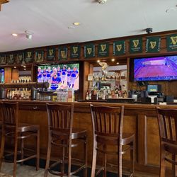 Nooch's Pub & Grill
