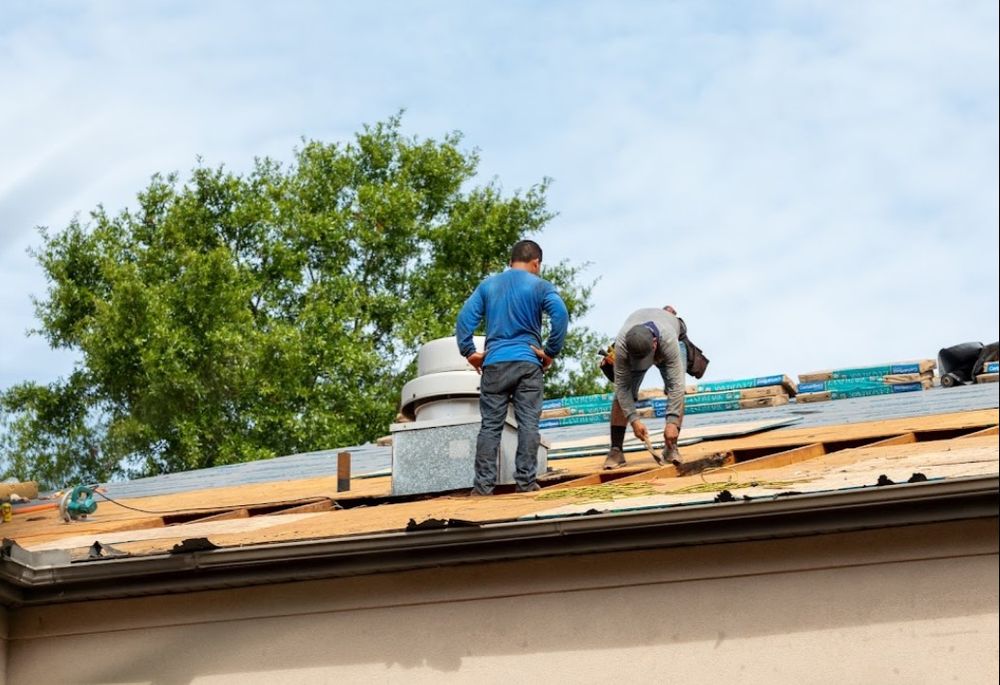 Slide of East Kingdom Roofing Huntsville