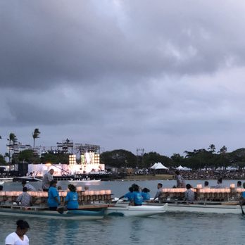 Shinnyo Lantern Floating - Festivals Near Me - Honolulu, Hawaii Shinnyo Lantern Floating - Festivals Near Me - Honolulu, Hawaii