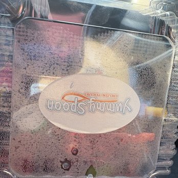 Yummy Spoon - Logo - Ice Cream & Frozen Yogurt Near Me - Chula Vista, California Yummy Spoon - Logo - Ice Cream & Frozen Yogurt Near Me - Chula Vista, California
